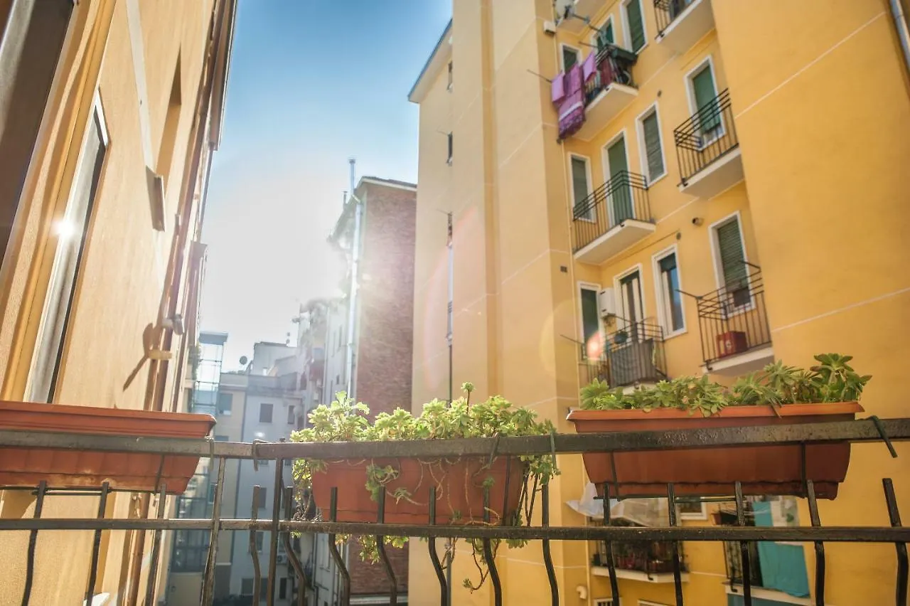 Apartment Cozy And Comfy 1 Bedroom Apt - Citta Studi Milan